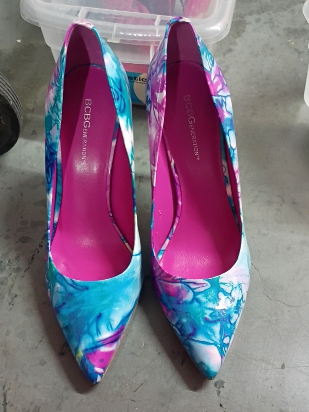 BCBGeneration Turquoise & Magenta Marble Pointed Toe Pumps